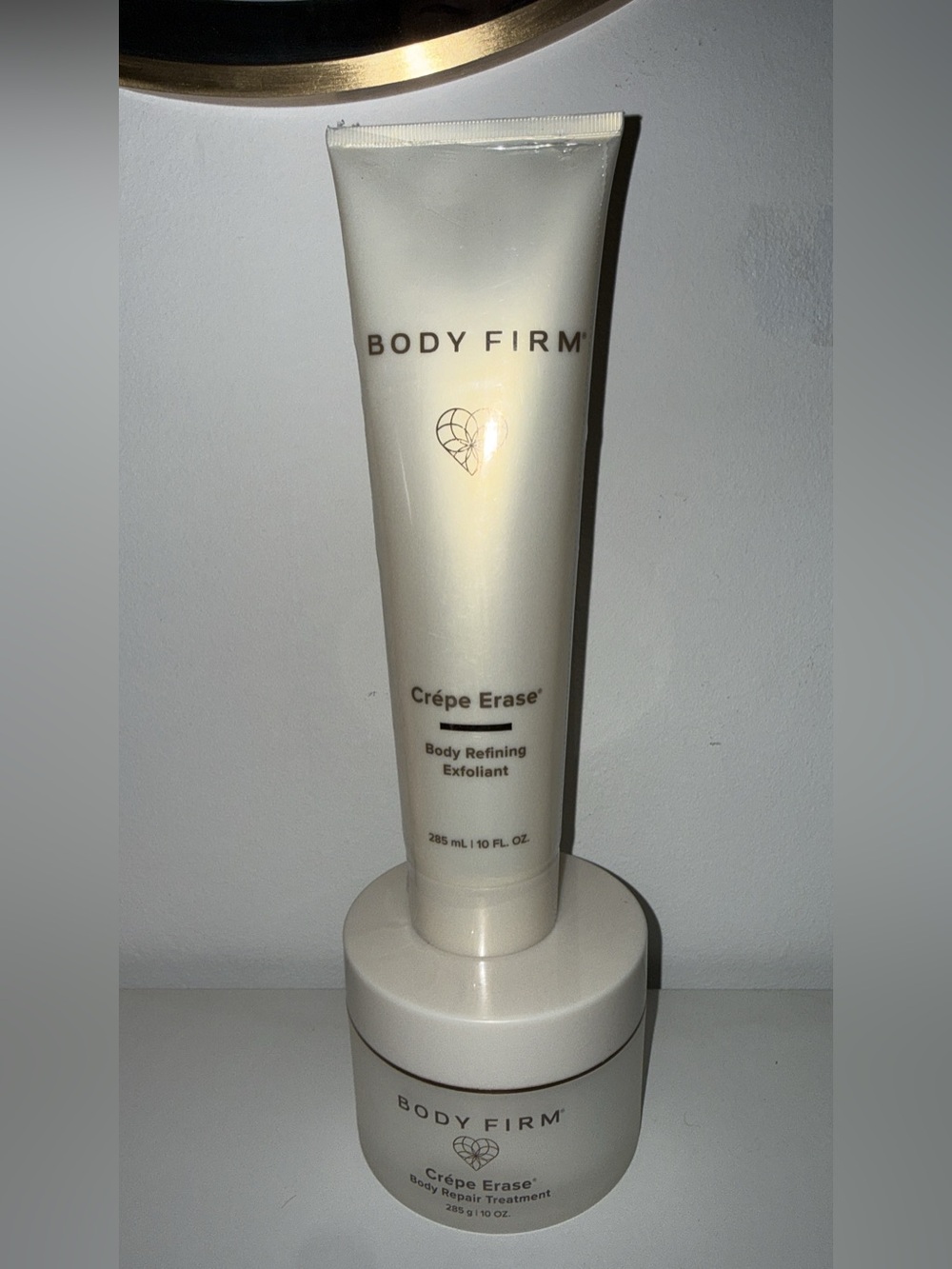 Crêpe Erase Body Refining Exfoliant — Pearl White